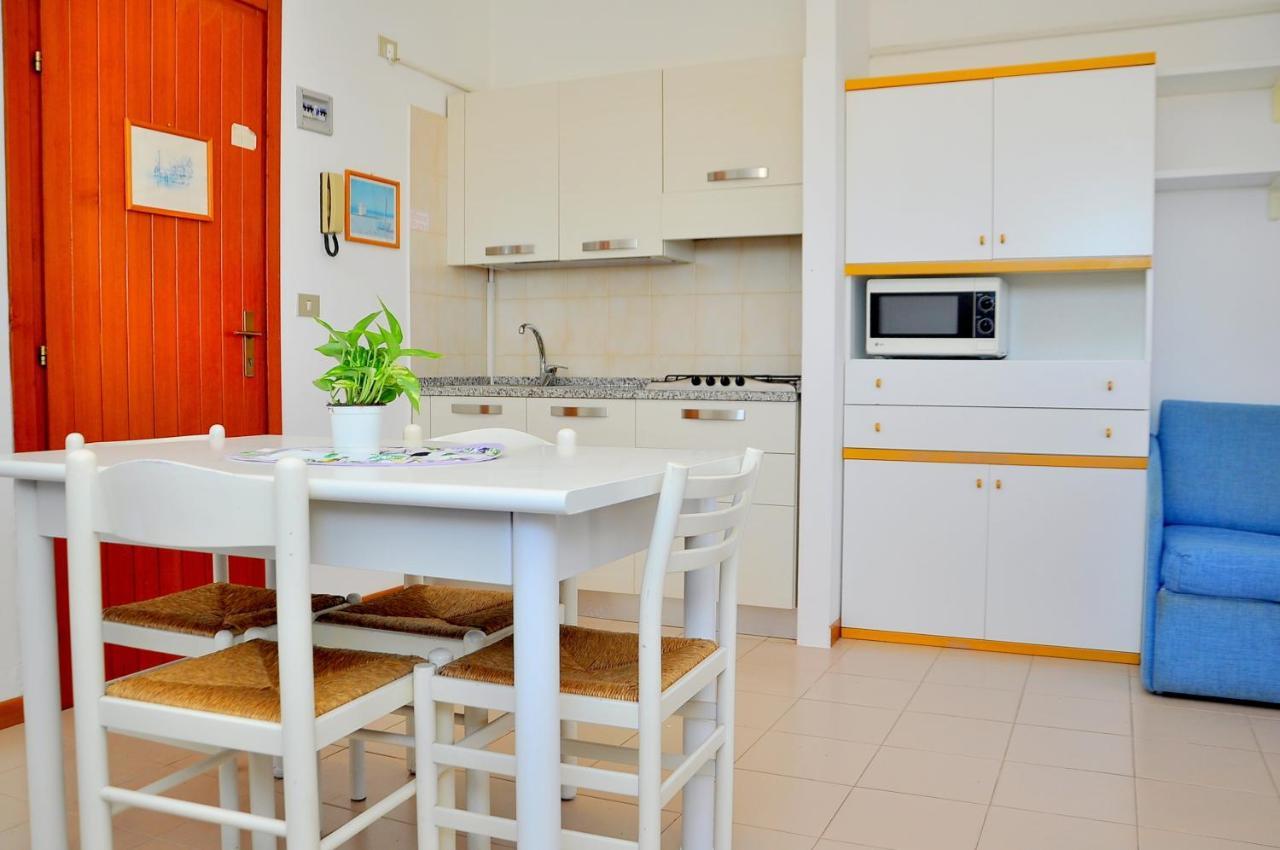 Residence Itaca Bibione Exterior foto