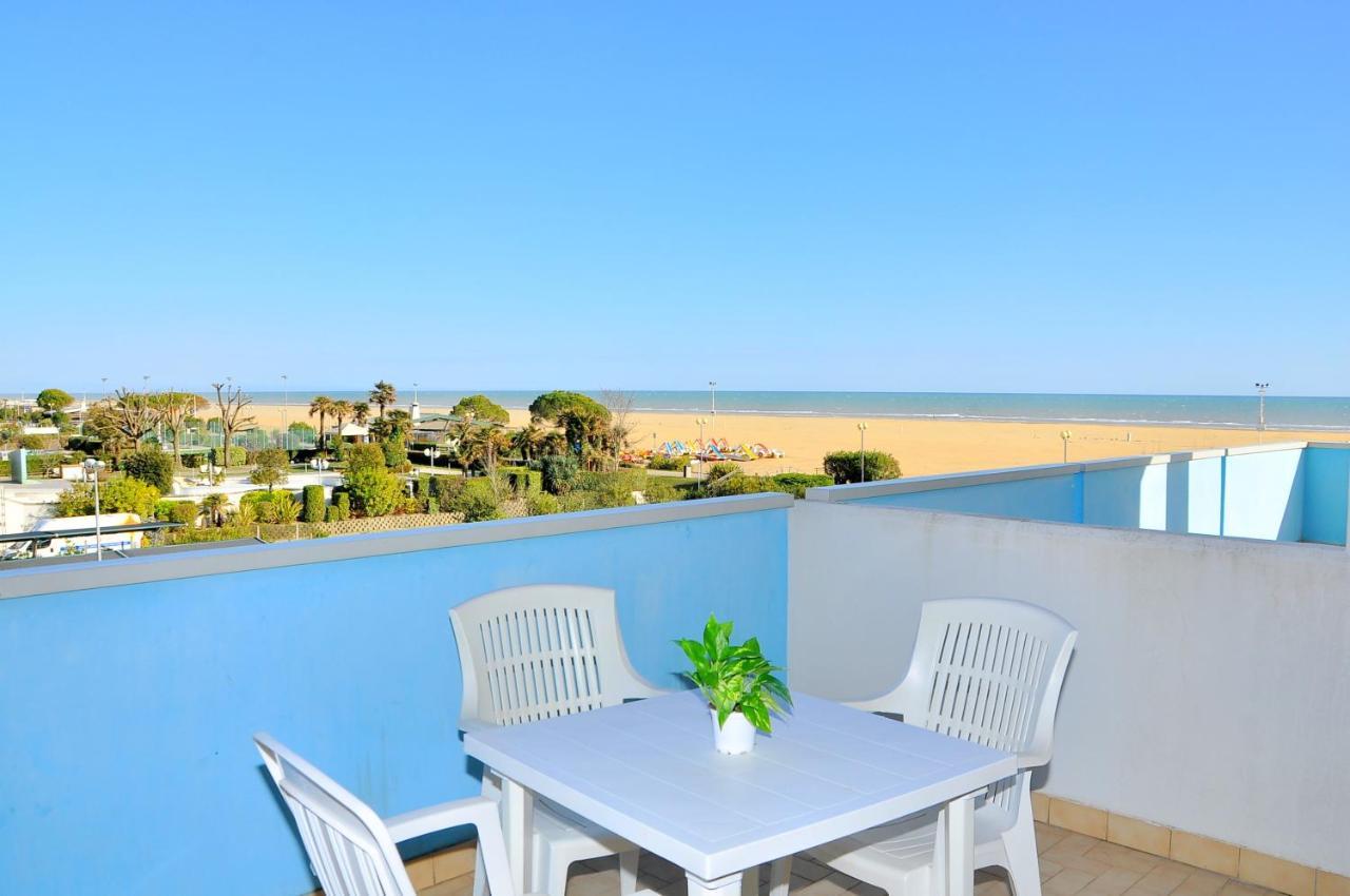 Residence Itaca Bibione Exterior foto